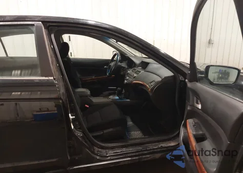 2011 Honda Accord 2.4 Ex z USA, uszkodzony, nr VIN 1HGCP2F71BA110725